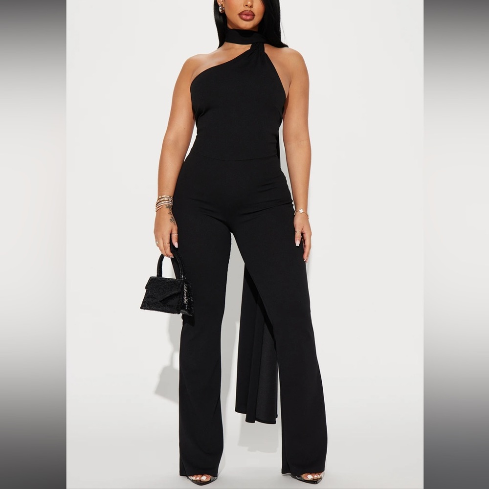 Chic Jumpsuit!